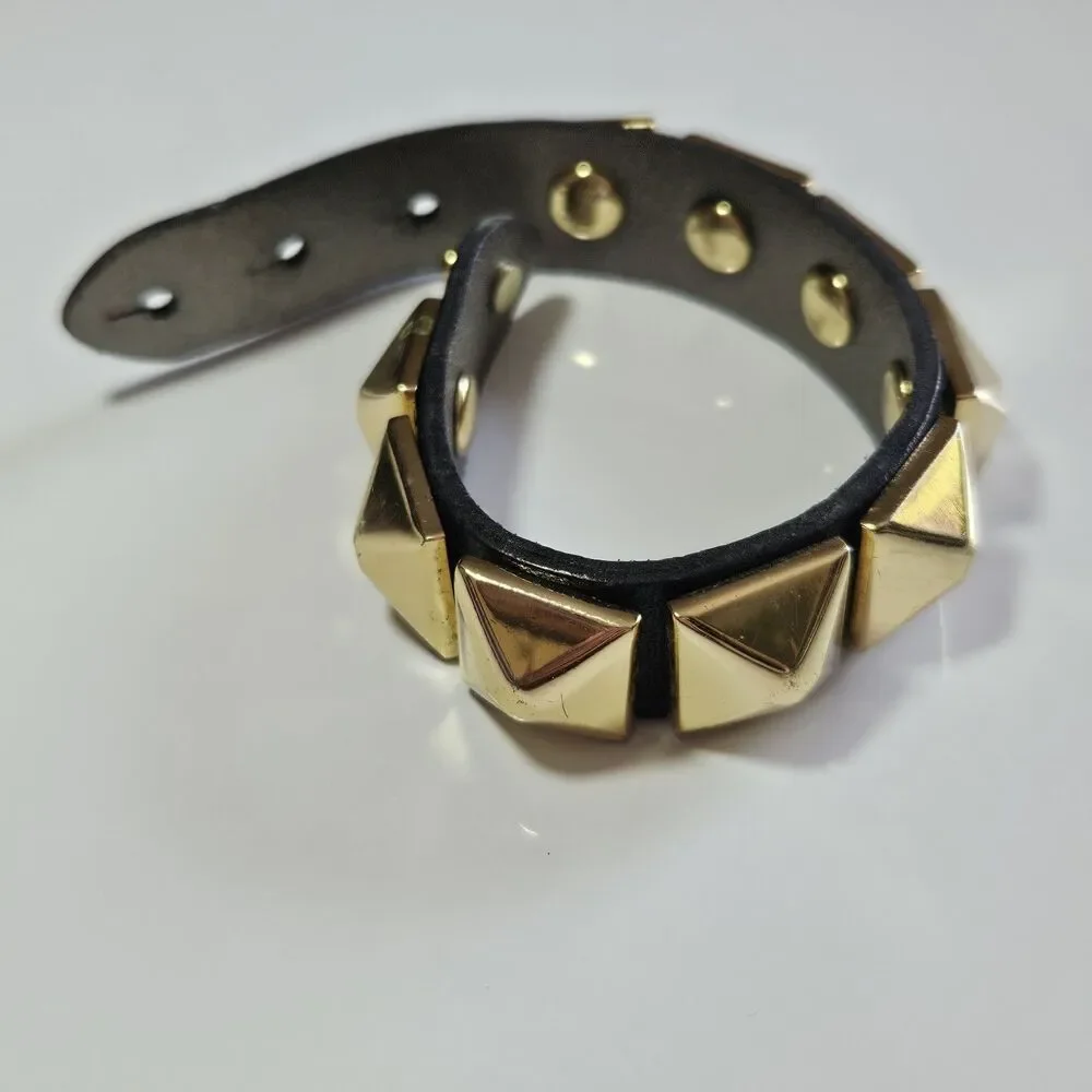 Brown Leather Chunky Gold Tone Spiked Bracelet Adjustable 6.5-8